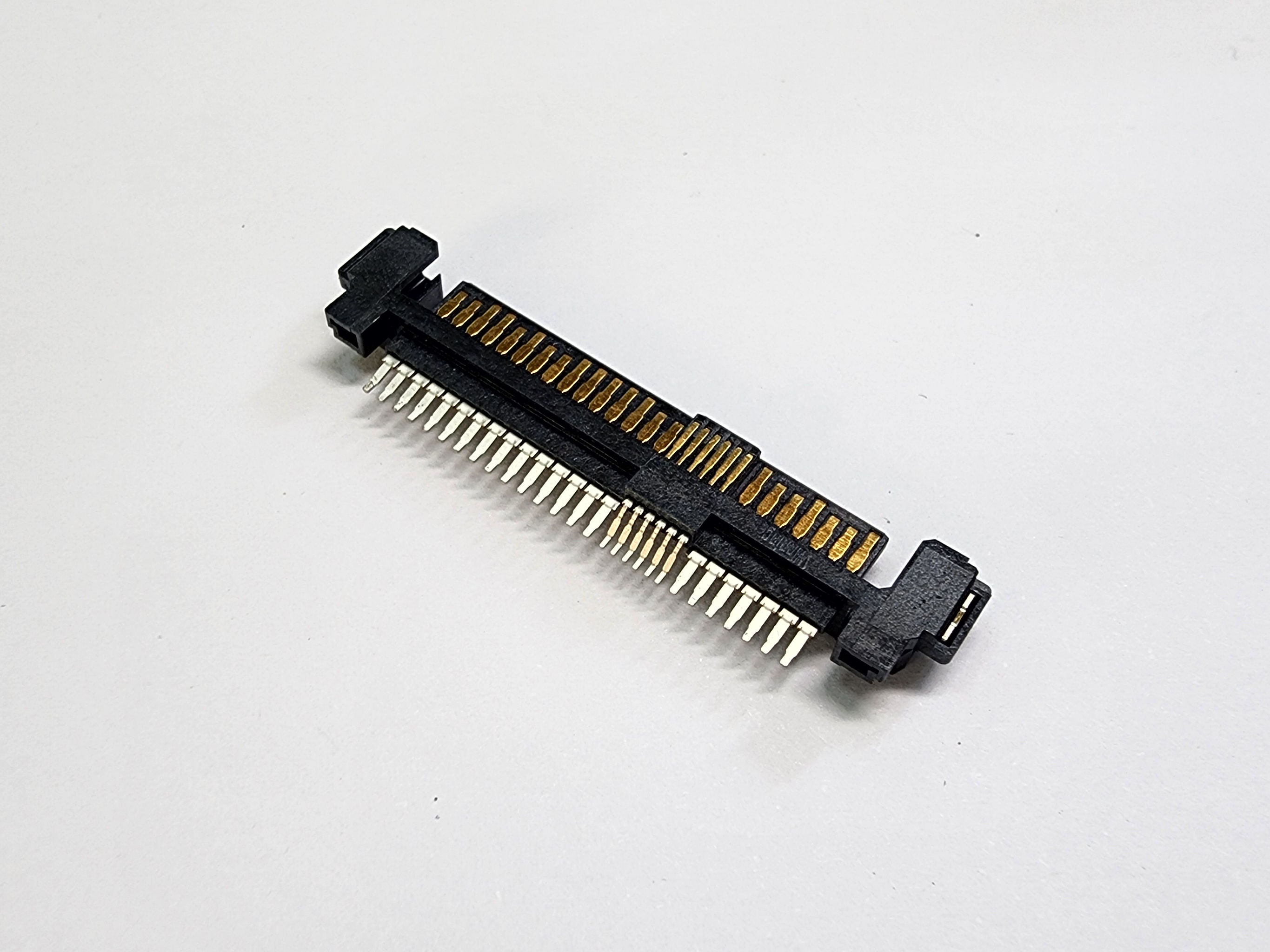 CU2C-M681S40-R1 CU2C-M681S40-R1